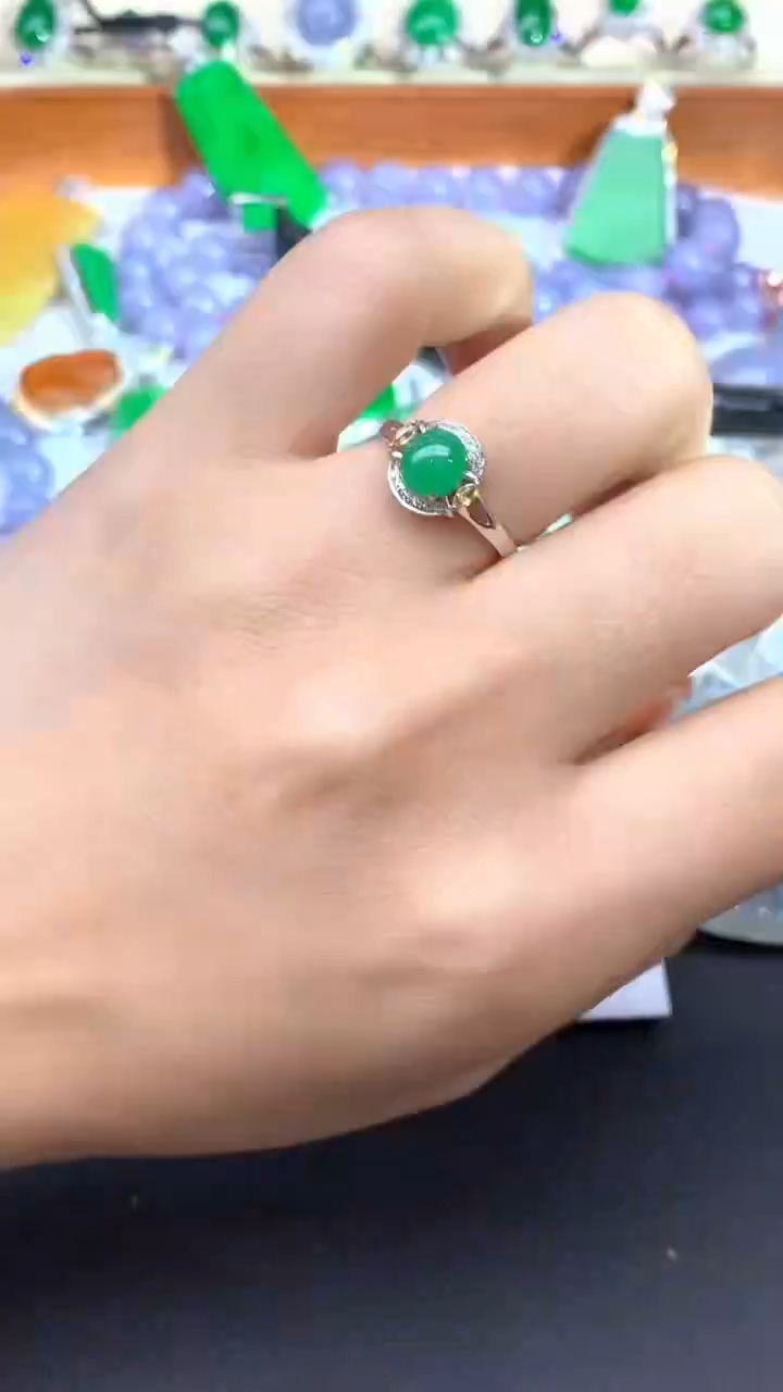 【闪购商品】翡翠颈饰未镶嵌392-天然翡翠