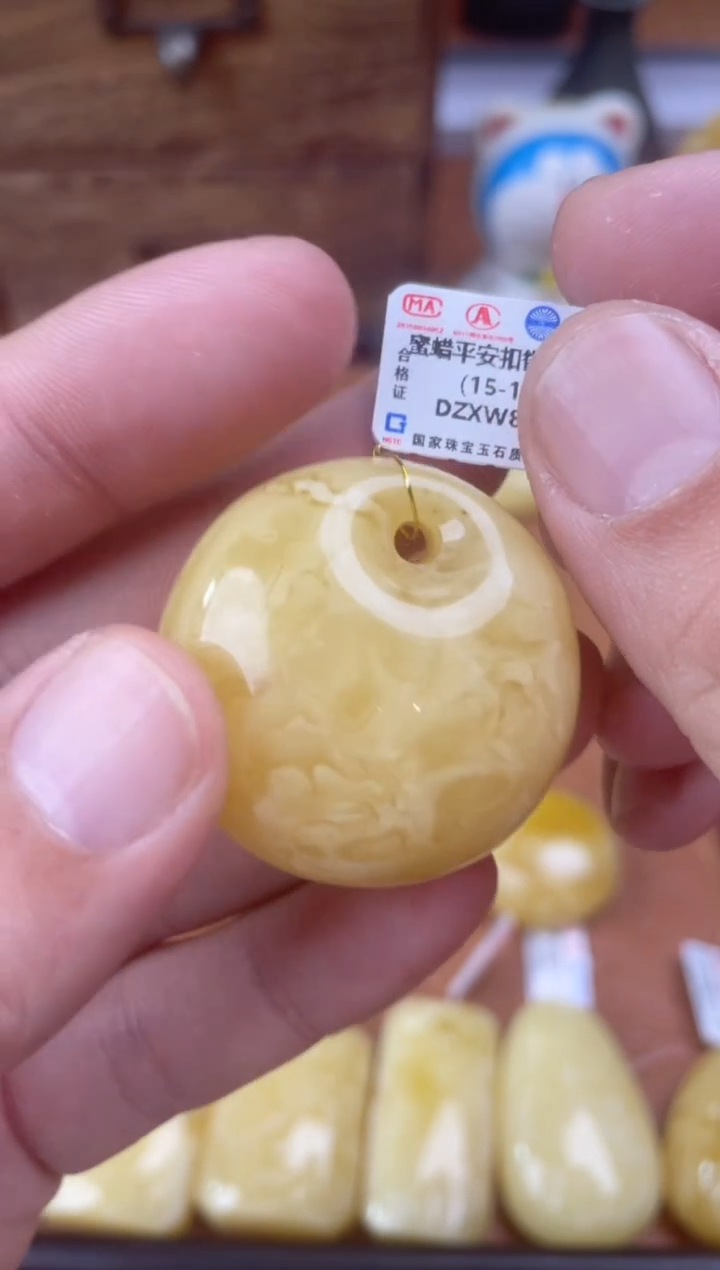 【闪购商品】琥珀裸石未镶嵌 DZXW8274发一件