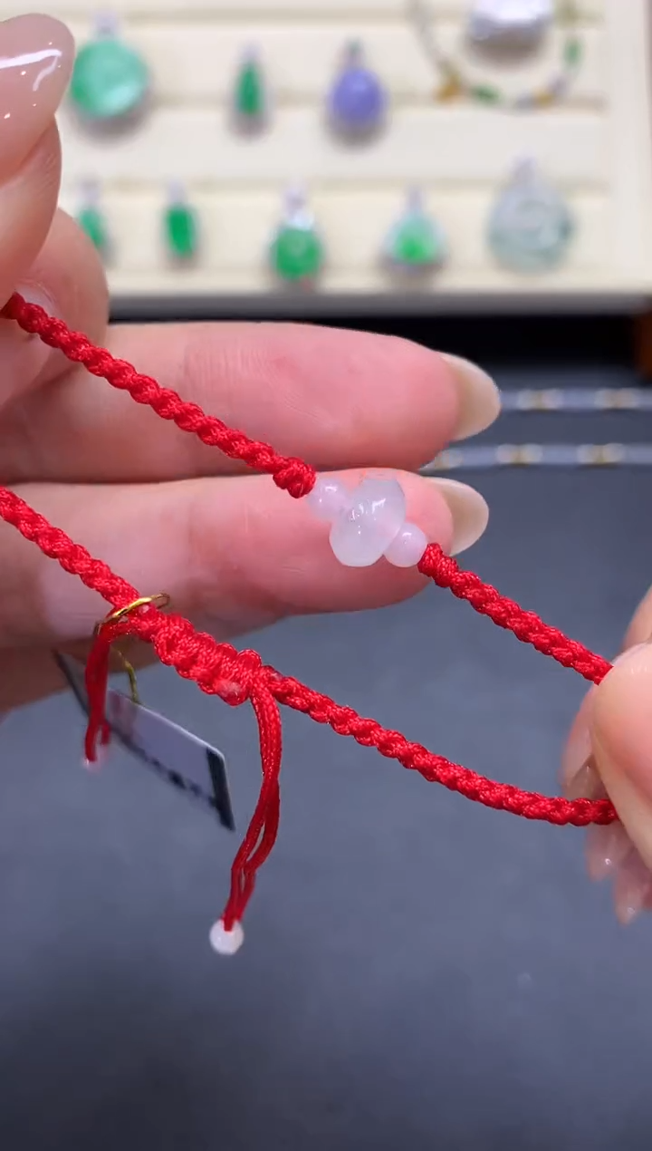 【闪购商品】翡翠颈饰未镶嵌Q717     