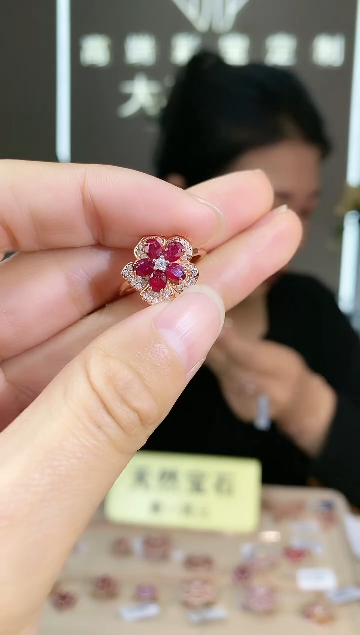 【闪购商品】红宝石手饰银S925镶嵌手饰
