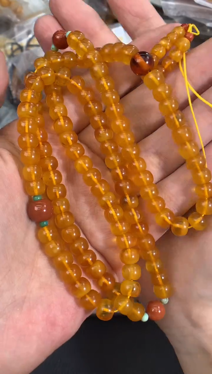 蜜蜡未镶嵌珠宝奇石1