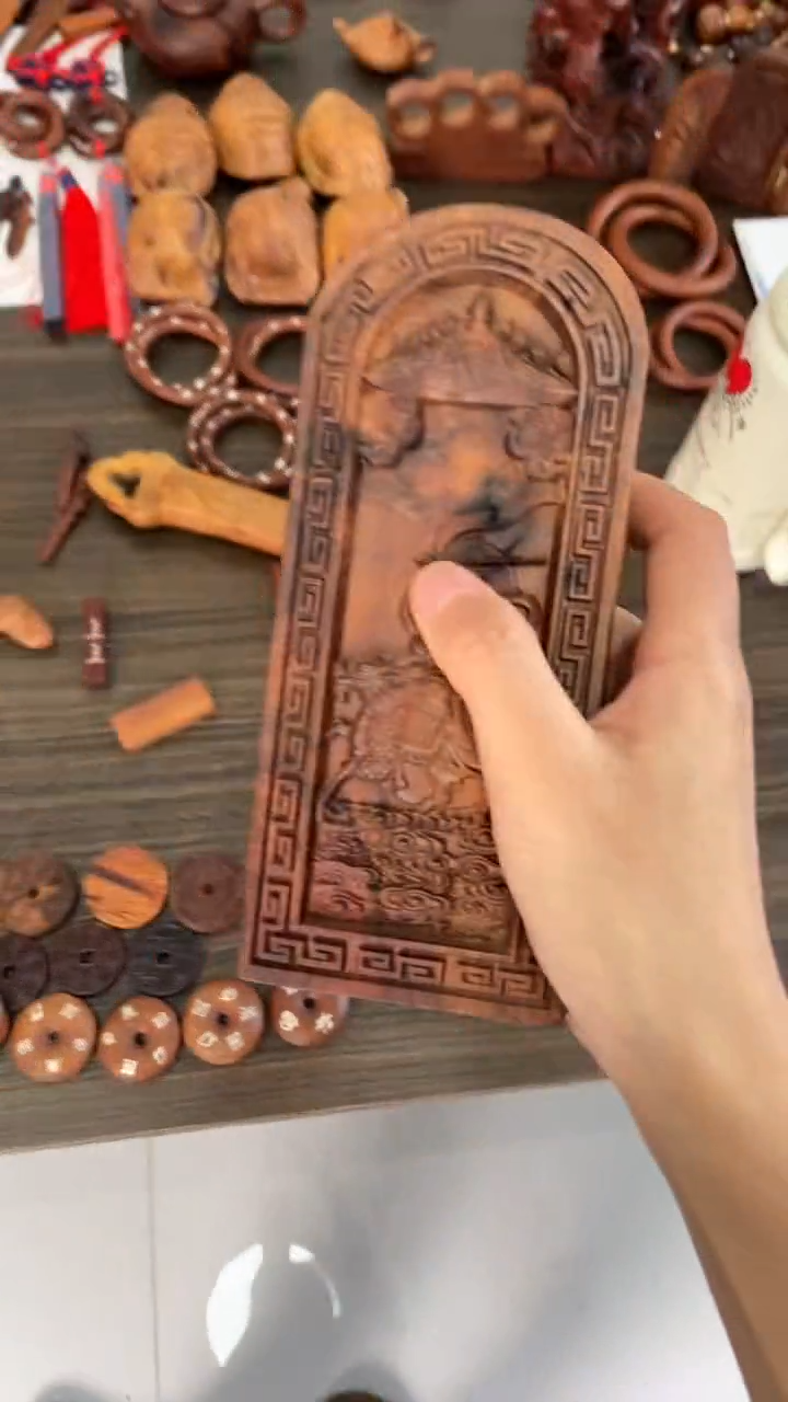 【闪购商品】木枣木雷祖大令牌微瑕不退不换奶龙