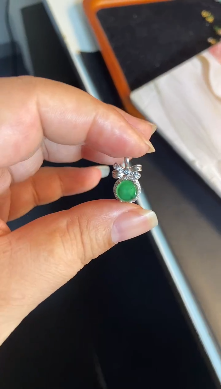 吊坠(不含链)银S925镶嵌翡翠1