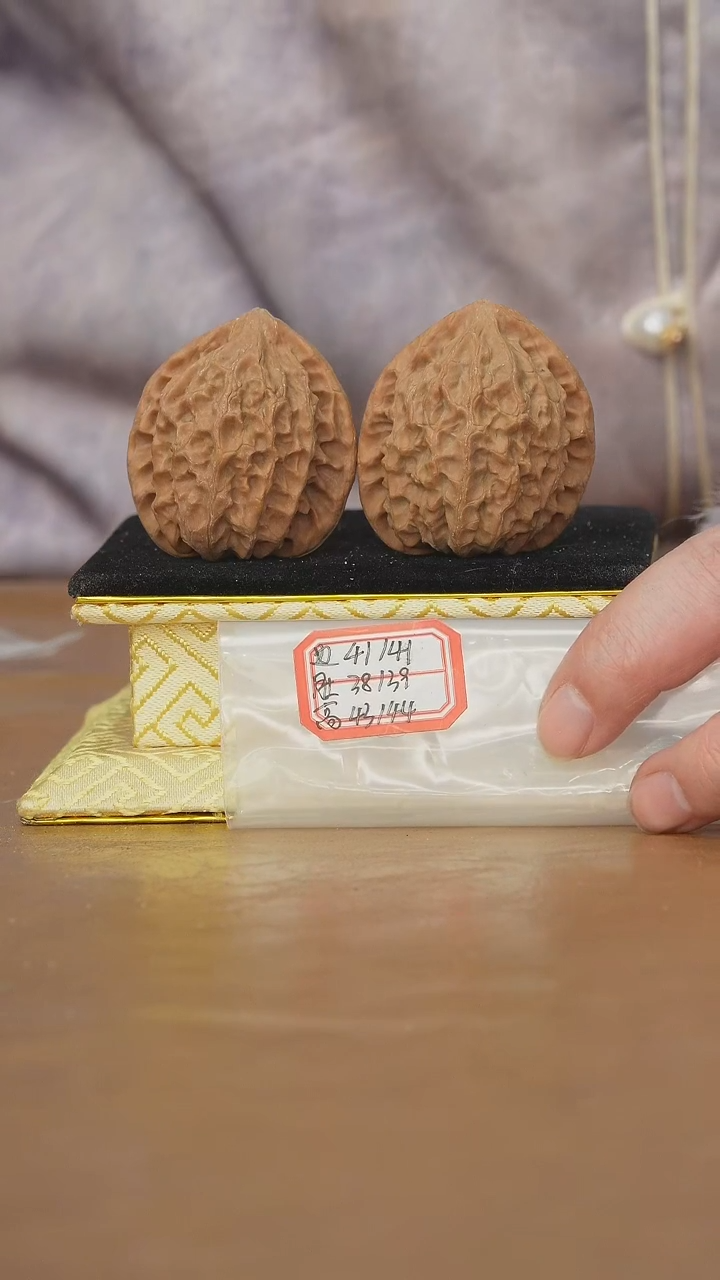 把件文玩核桃虎头
