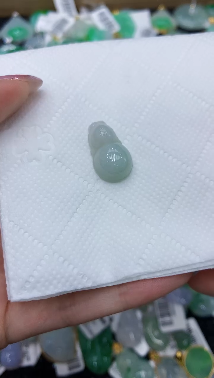 翡翠未镶嵌颈饰111111111111