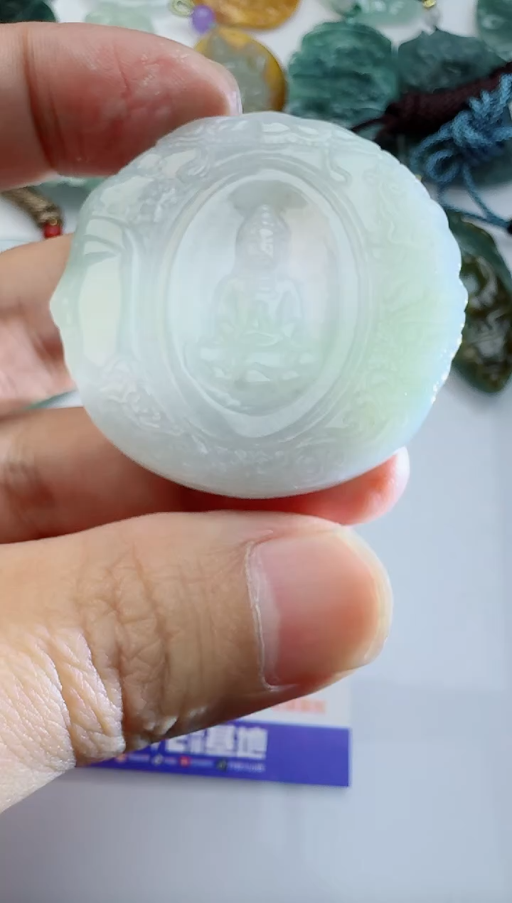 【闪购商品】翡翠颈饰未镶嵌111111111