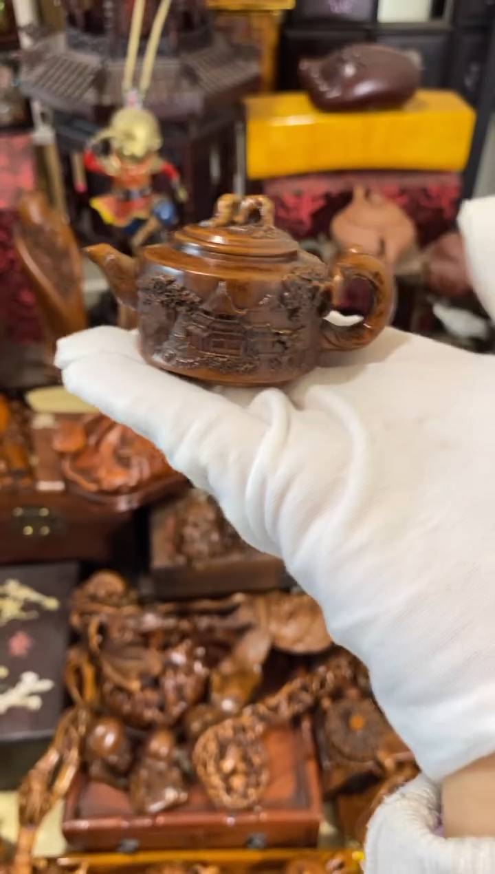 木净*…小叶黄杨小件山水壶