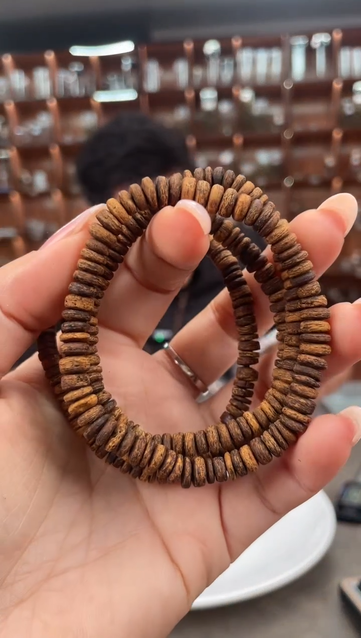 【闪购商品】沉香手串35号惠安红土多样性发一条