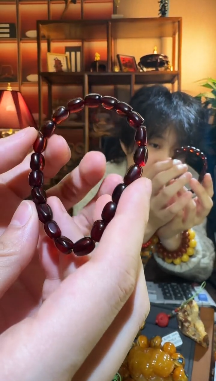 琥珀颈饰未镶嵌261天然蜜蜡珠宝奇石