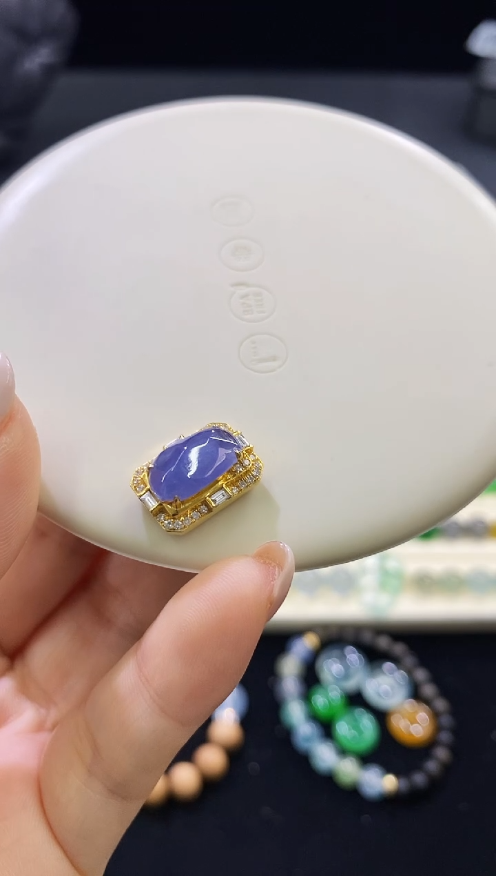 未镶嵌挂件翡翠福利款随型