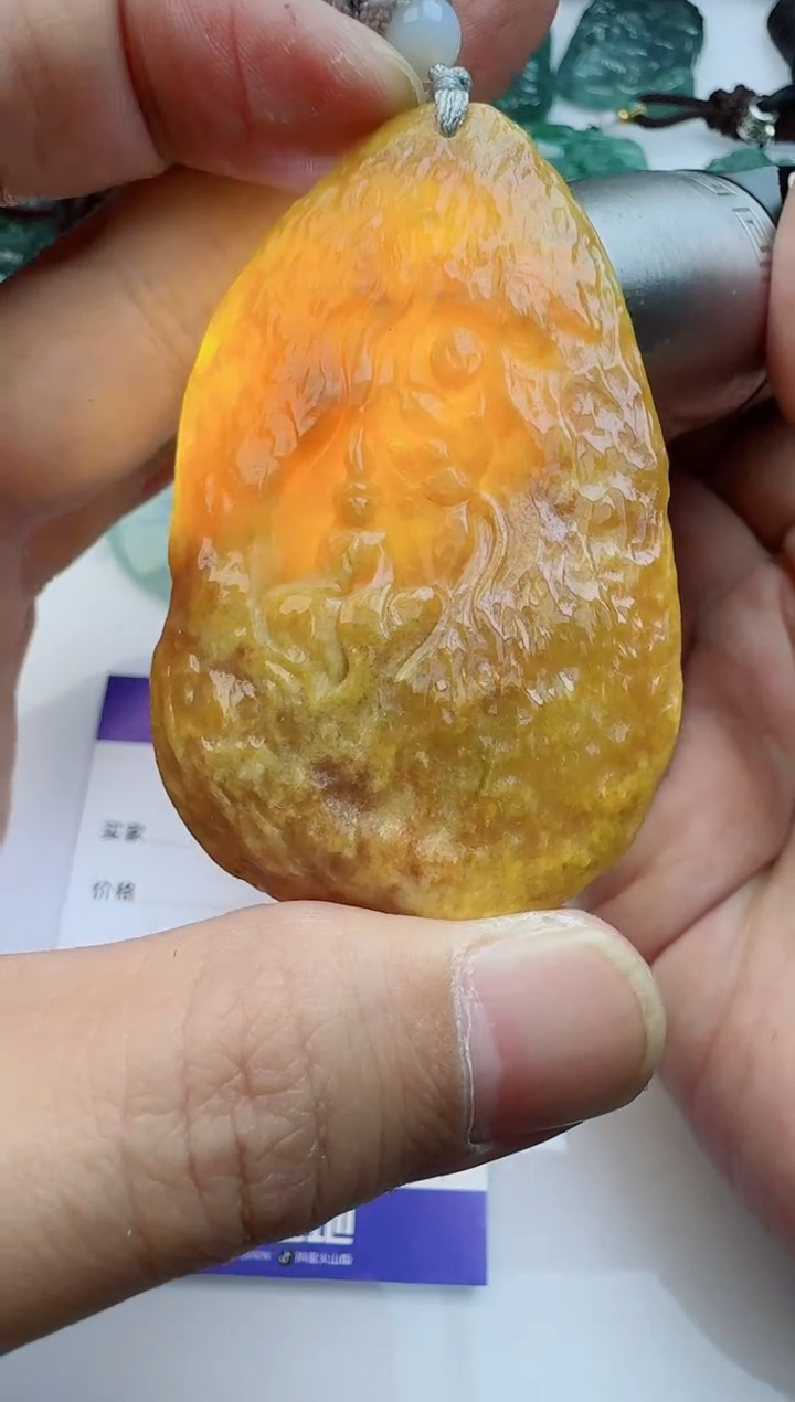 【闪购商品】翡翠颈饰未镶嵌11111111111