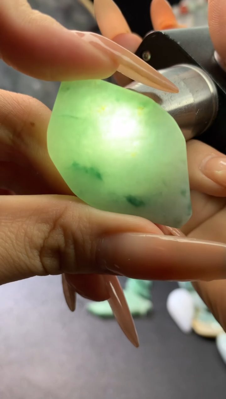 未镶嵌挂件翡翠天然缅甸翡翠A货