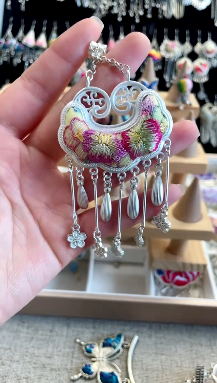 【闪购商品】织绣非遗刺绣饰品