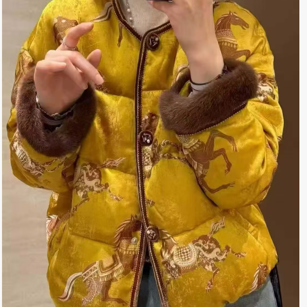 芹  新中式  风 83622  金色桑蚕丝新款棉服