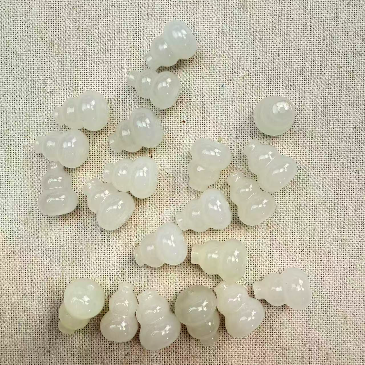 和田玉于田白玉葫芦多样性发其一--HT2233