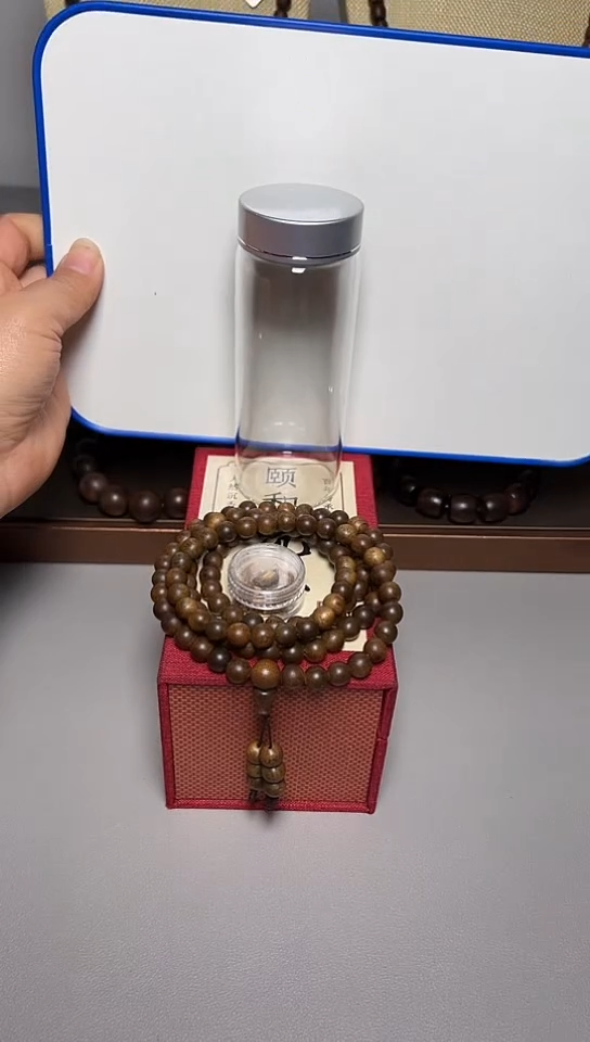 【闪购商品】沉香手串白棋圆珠0.8多圈
