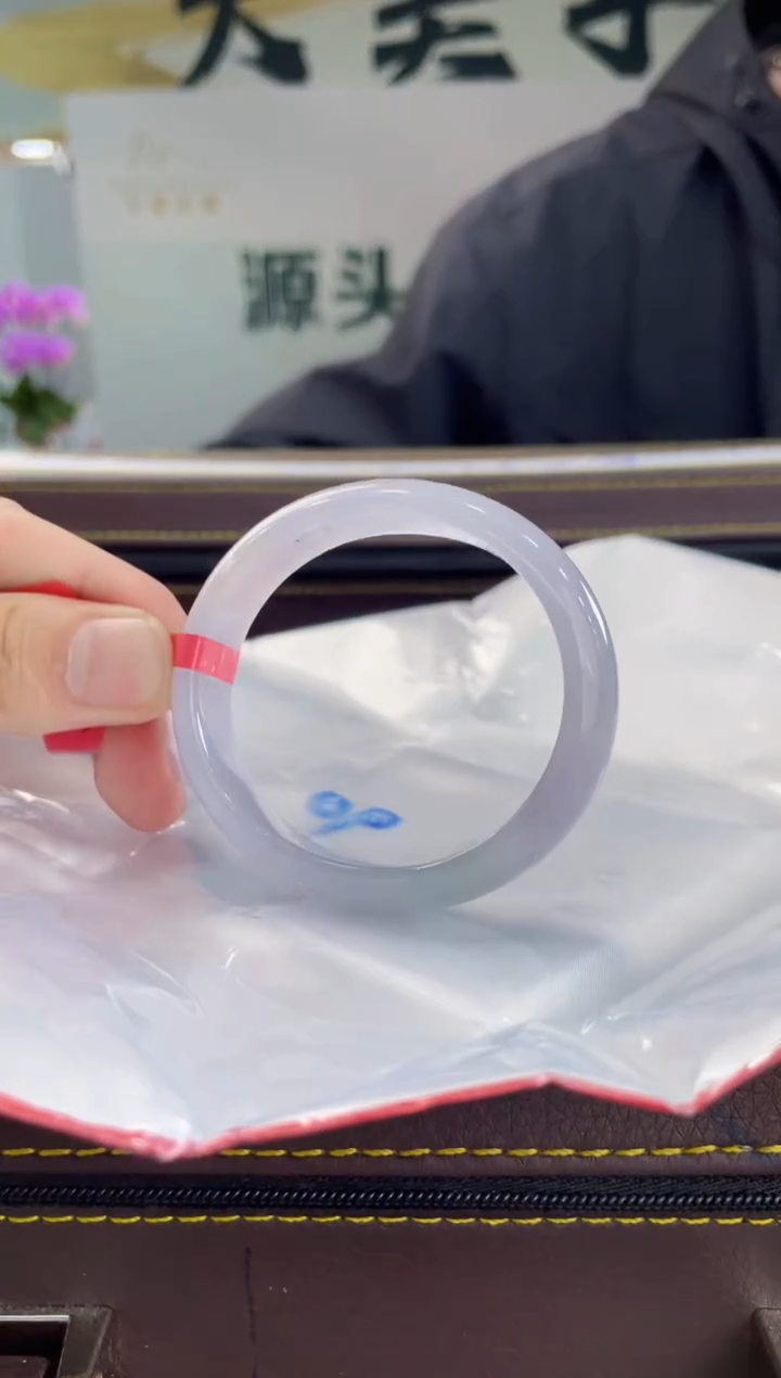 【闪购商品】翡翠手镯（贵妃镯）未镶嵌手镯