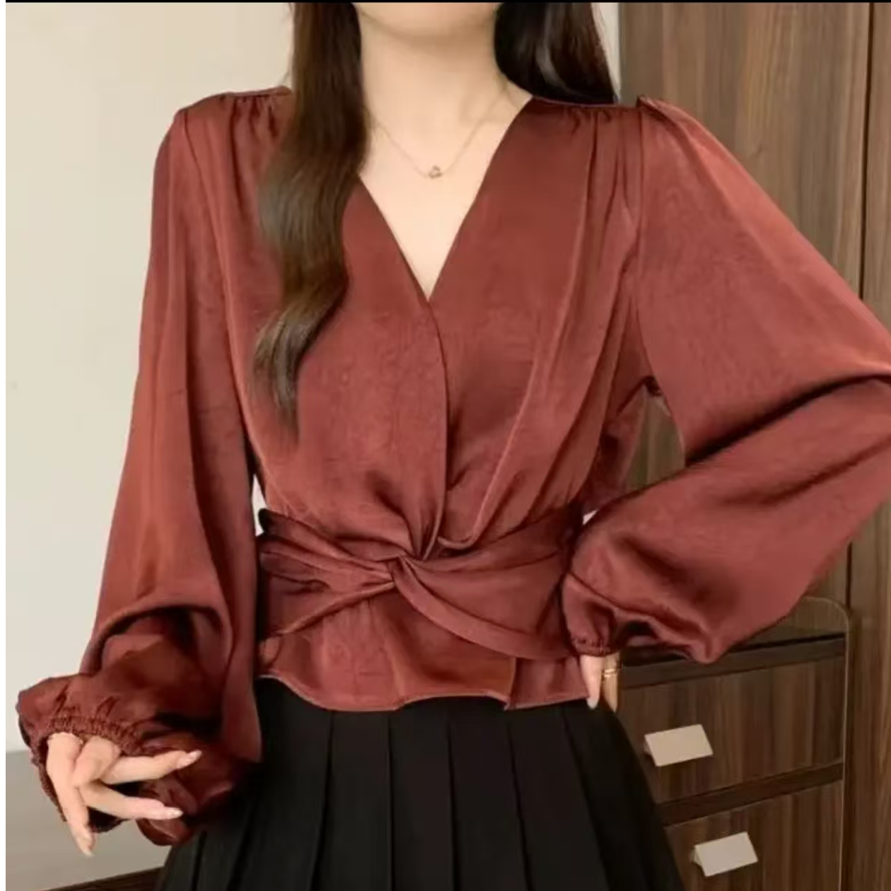6113#（衣长46）不规则衬衫女秋季洋气别致显瘦高级感上衣