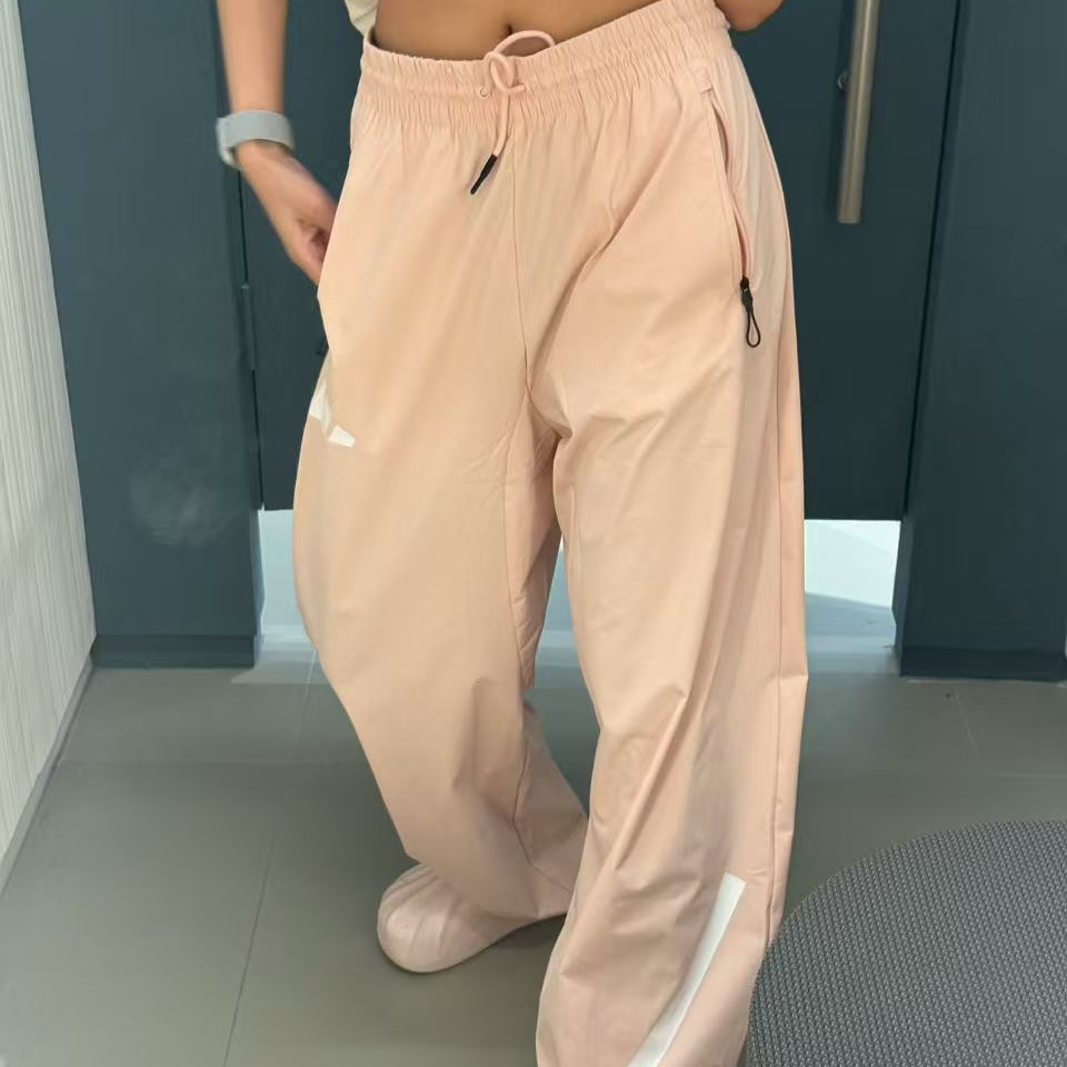 Adidas女子「ZNE」系列运动休闲裤香蕉裤长裤 KE4884