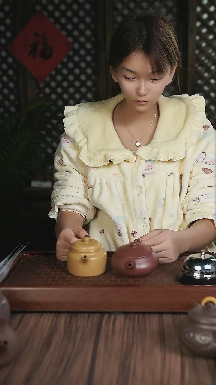 【闪购商品】紫砂茶壶黄金段德钟+底槽清明炉