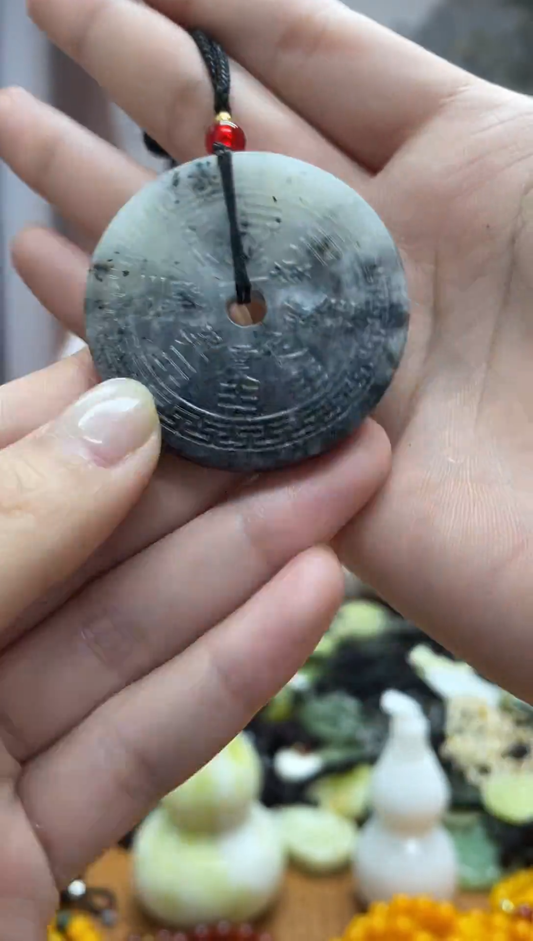 未镶嵌岫玉吊坠·