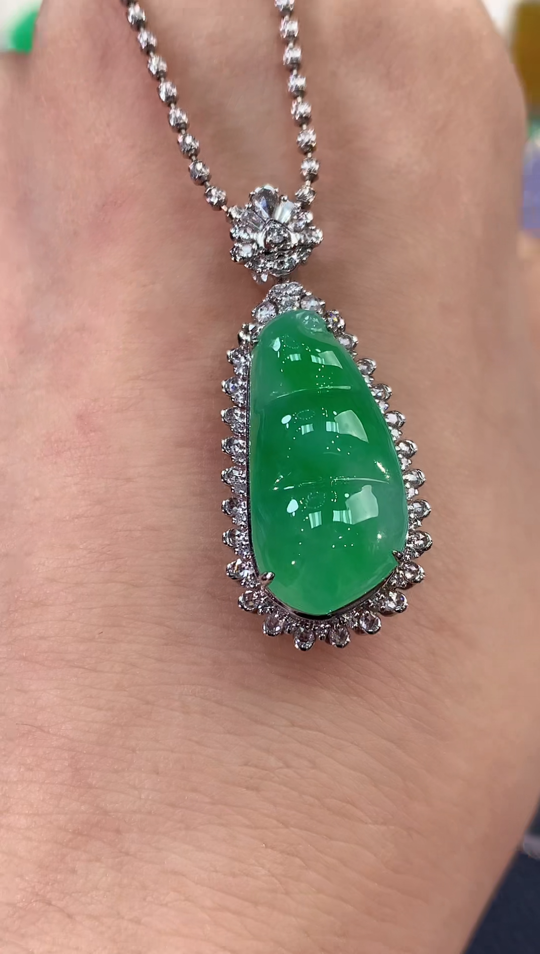 【闪购商品】翡翠吊坠(不含链)18K金镶嵌b256