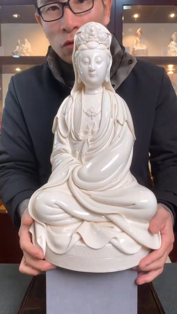 【闪购商品】摆件德化白瓷 蒲团观音