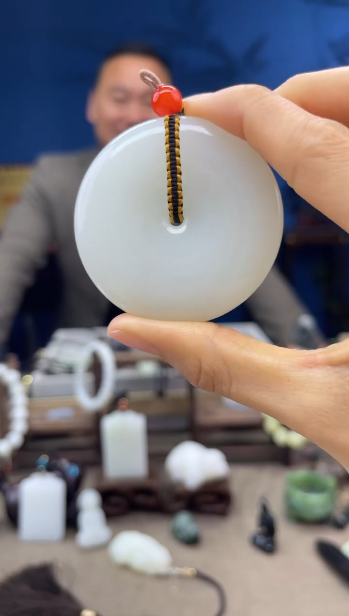 【闪购商品】和田玉颈饰未镶嵌1