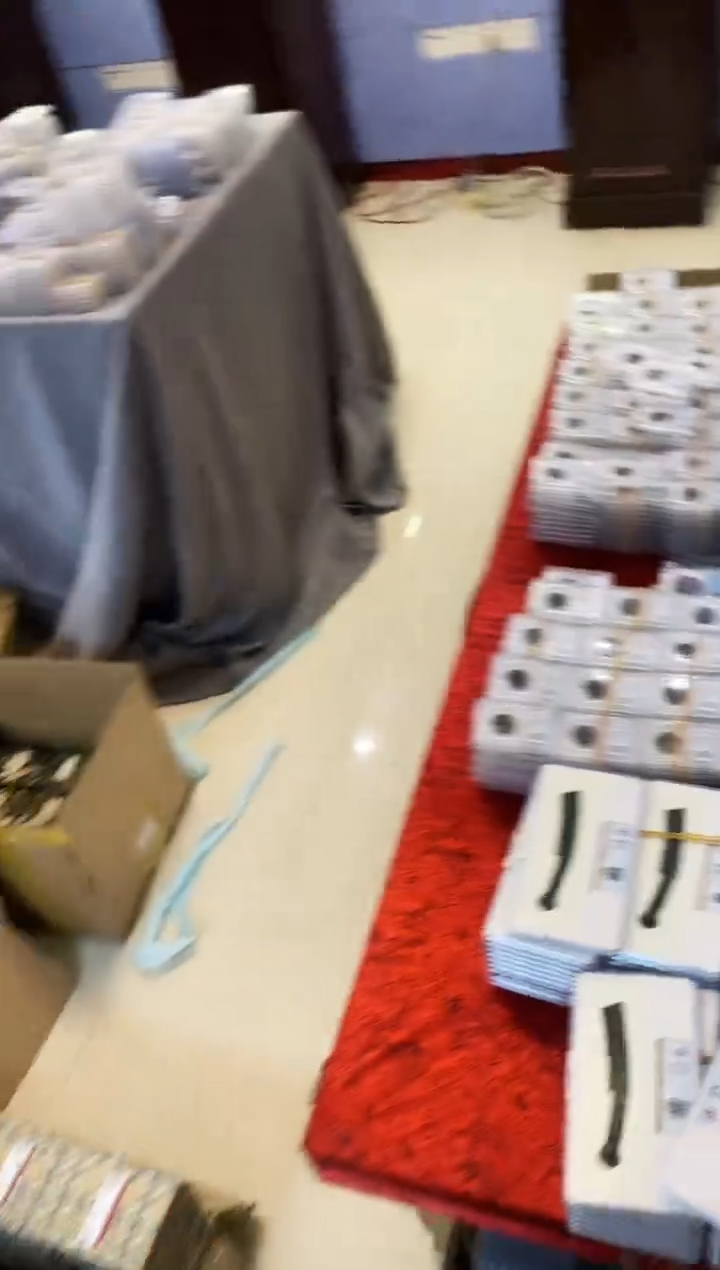 铜，**乐A603龙国标锦盒乾隆通宝宝陕92分