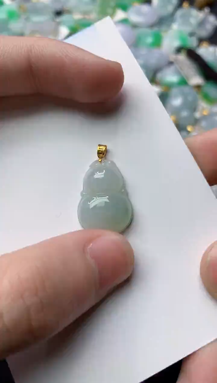 【闪购商品】翡翠颈饰18K金镶嵌36.........