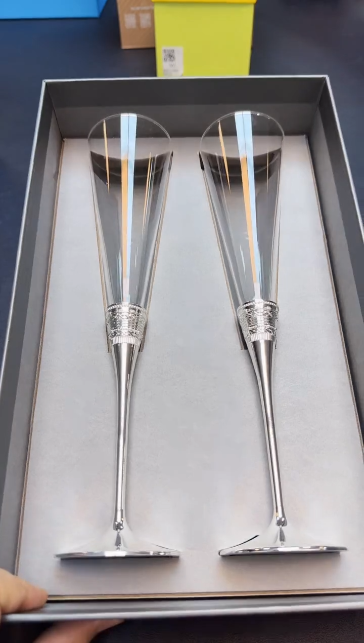 【闪购商品】瓷片全新正品一件不留@@D11-5