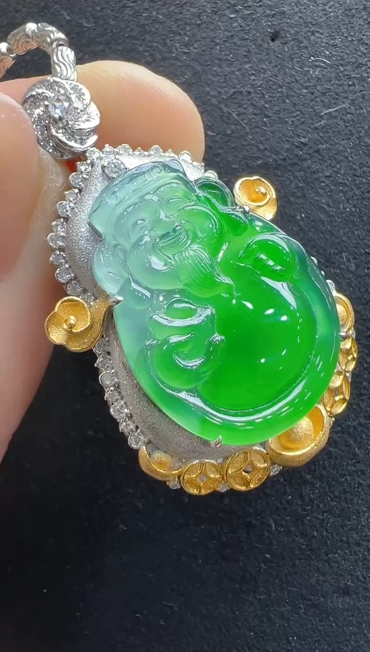 【闪购商品】翡翠吊坠(不含链)18K金镶嵌多样性发货拍一发一