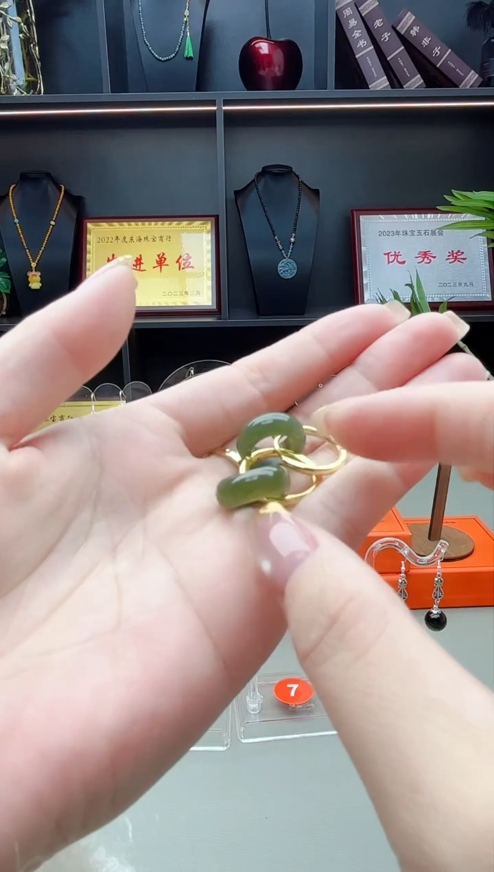 未镶嵌和田玉耳饰碧玉耳圈