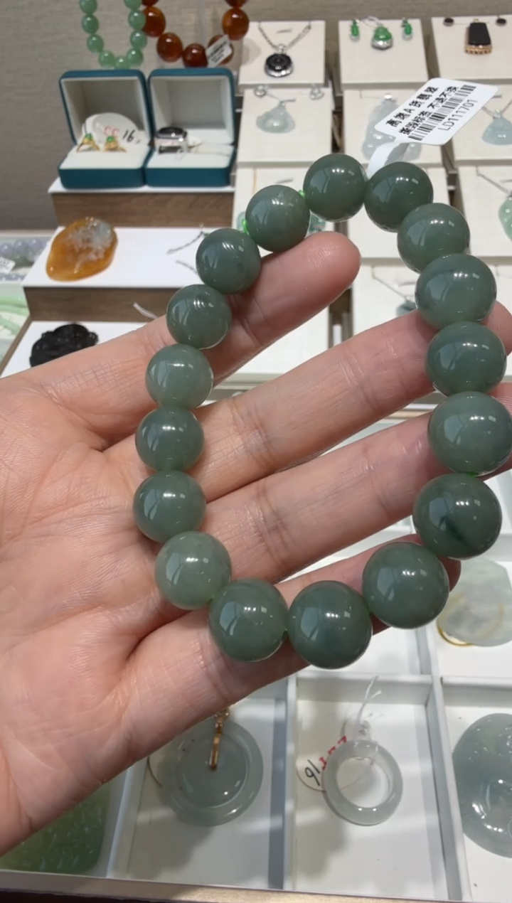 未镶嵌挂件翡翠A货翡翠多样性孤品