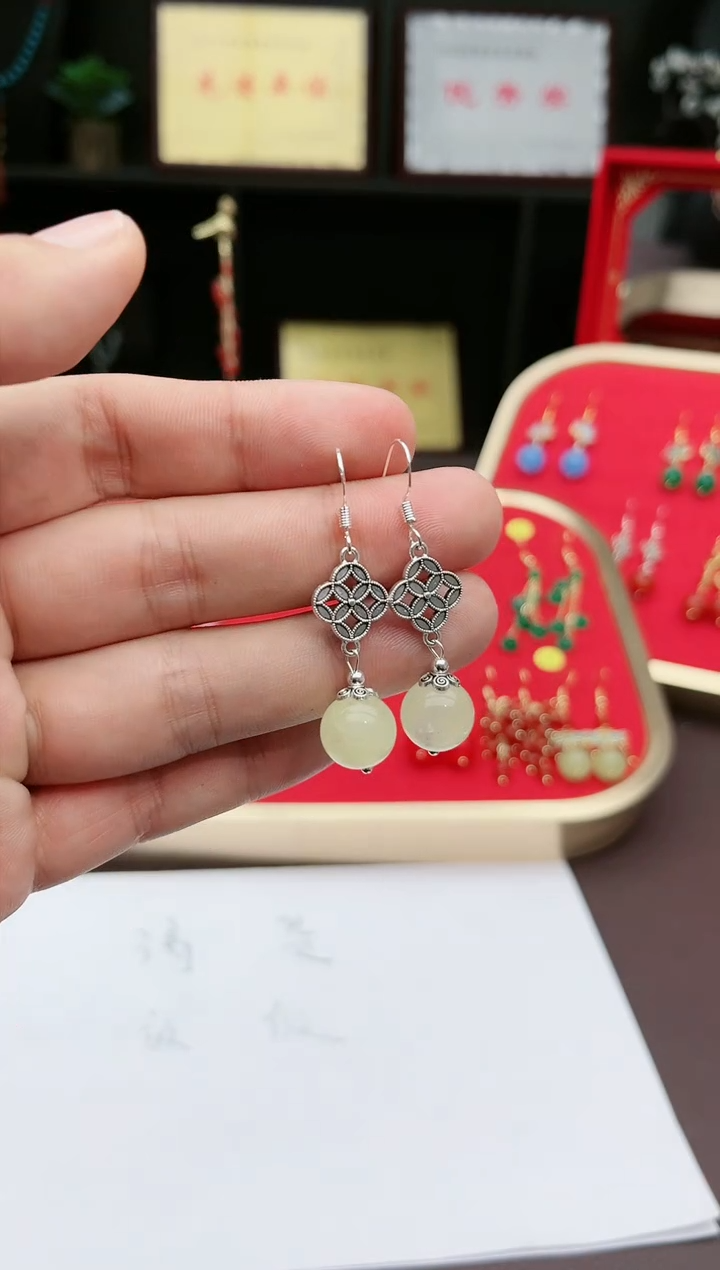 【闪购商品】玛瑙/玉髓耳钉银S925镶嵌323000