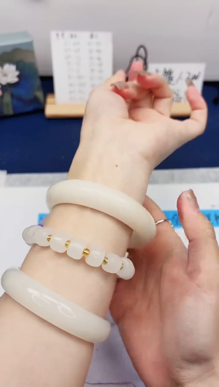 【闪购商品】石英质玉手镯未镶嵌382-财气镯-圈口58