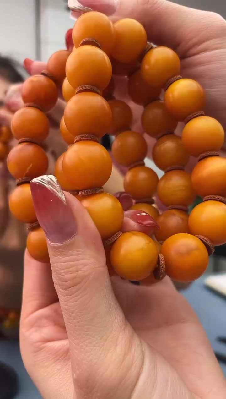 【闪购商品】蜜蜡珠宝奇石未镶嵌假一赔十，多样性发一件