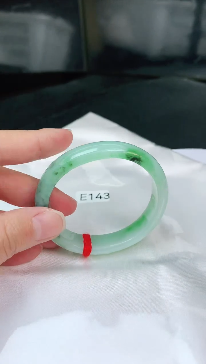 【闪购商品】翡翠手镯未镶嵌缅甸天然A货翡翠手镯