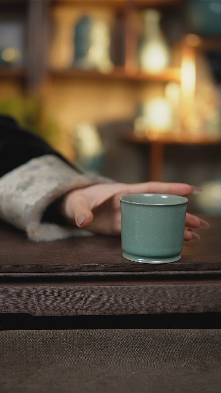 【闪购商品】杯仿古翡翠绿容天杯微瑕