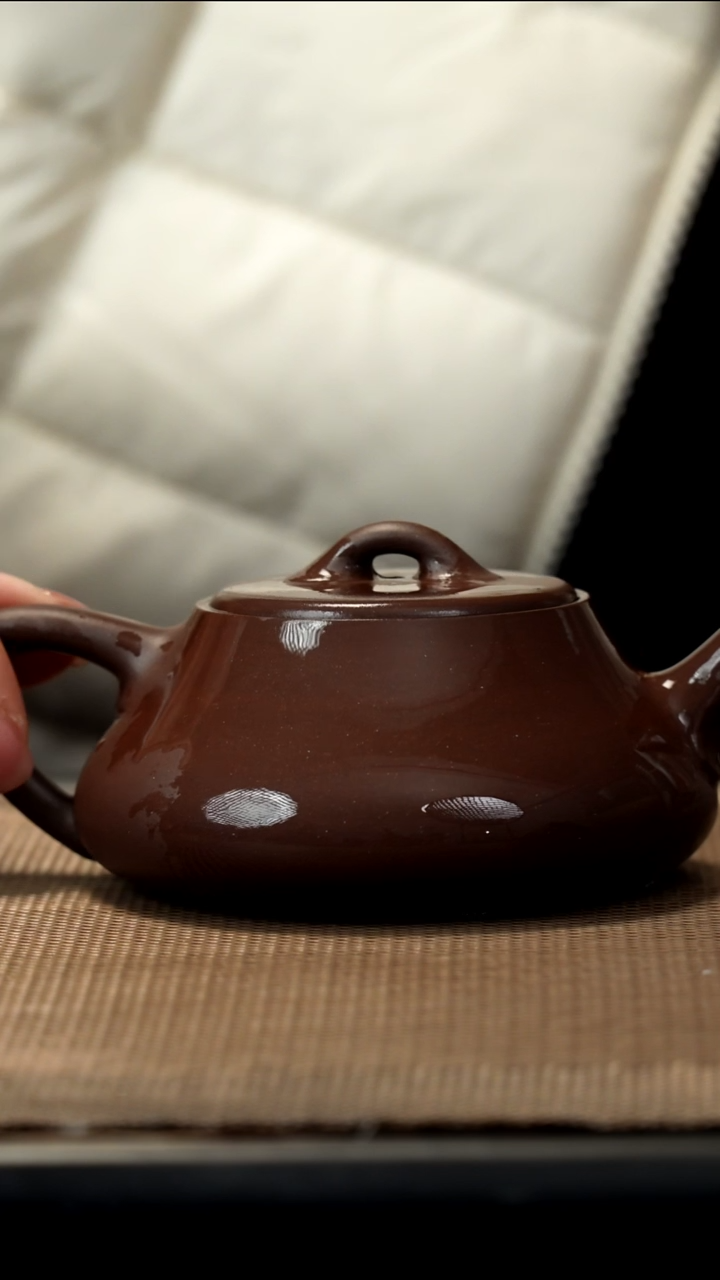 紫砂茶盏老紫泥卡盖叶瓢160CC