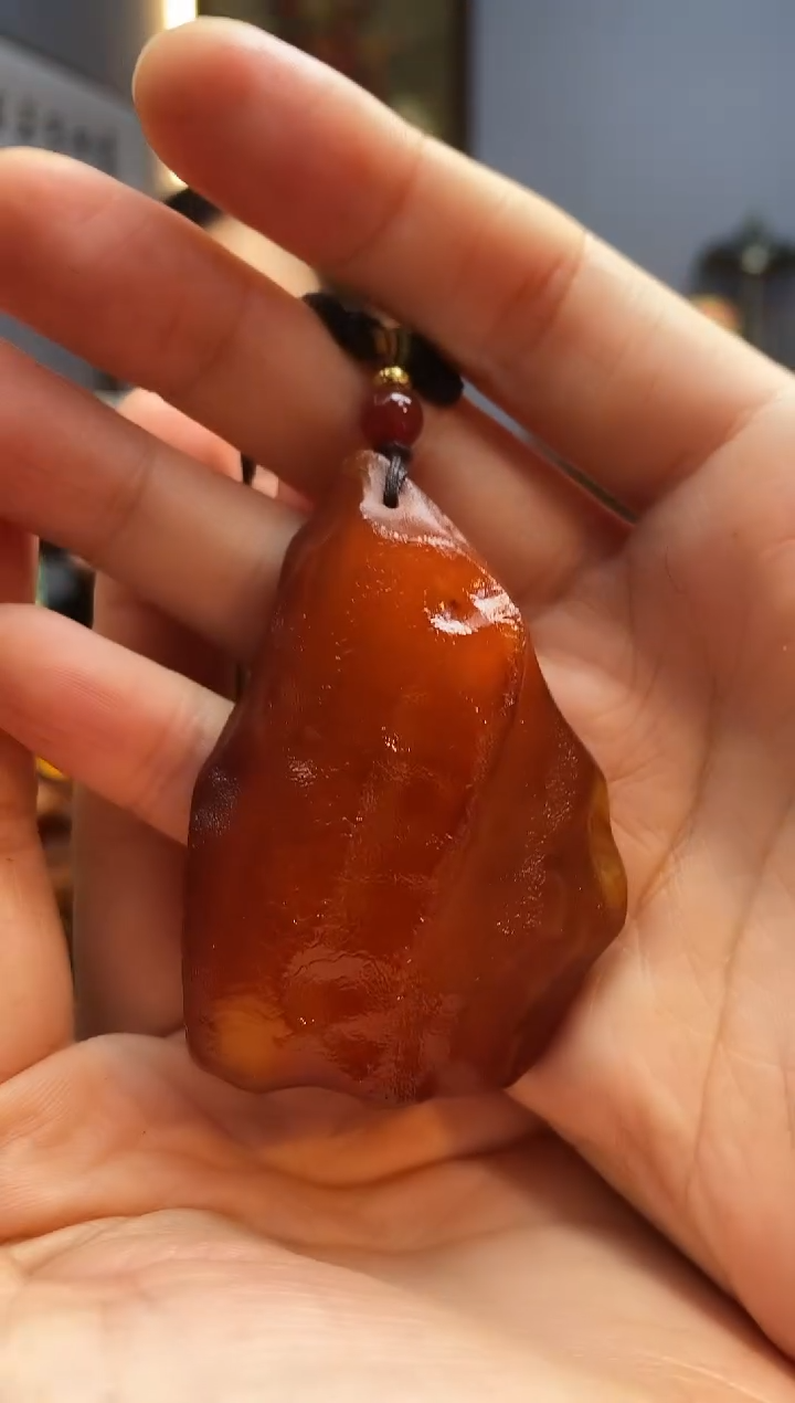 琥珀颈饰未镶嵌挂件