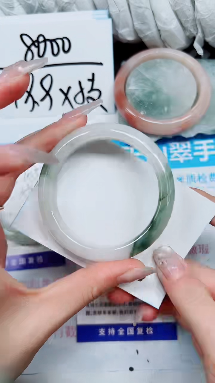 【闪购商品】石英质玉手镯未镶嵌A106-55`56