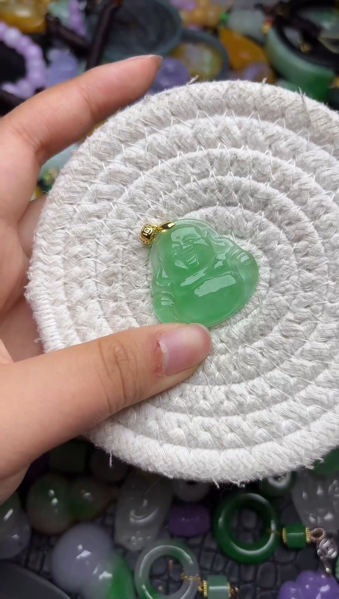 颈饰未镶嵌翡翠缅甸翡翠吊坠