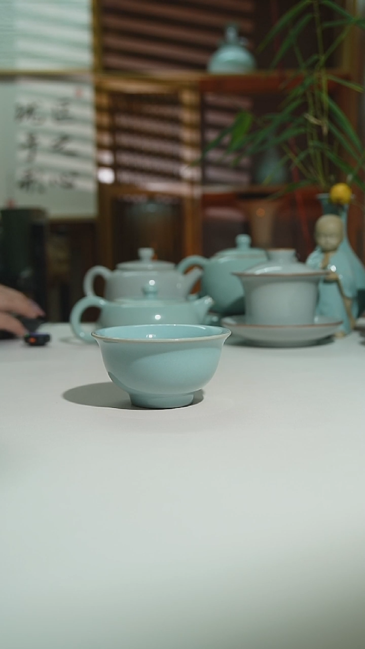 珑匞支钉压手杯满釉支钉烧安全发货