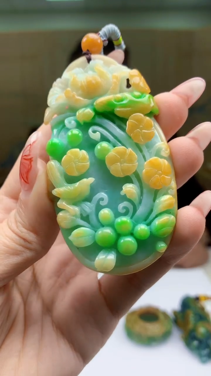 【闪购商品】定制翡翠未镶嵌4969ty-毛货挂件92