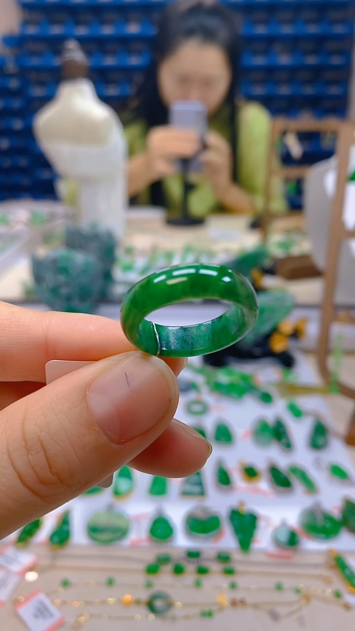 颈饰未镶嵌翡翠新号开播 全场乱卖 17*