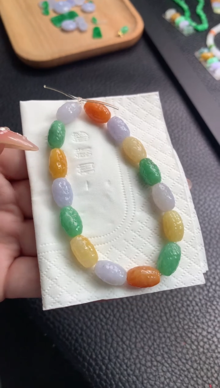 【闪购商品】定制翡翠未镶嵌手串