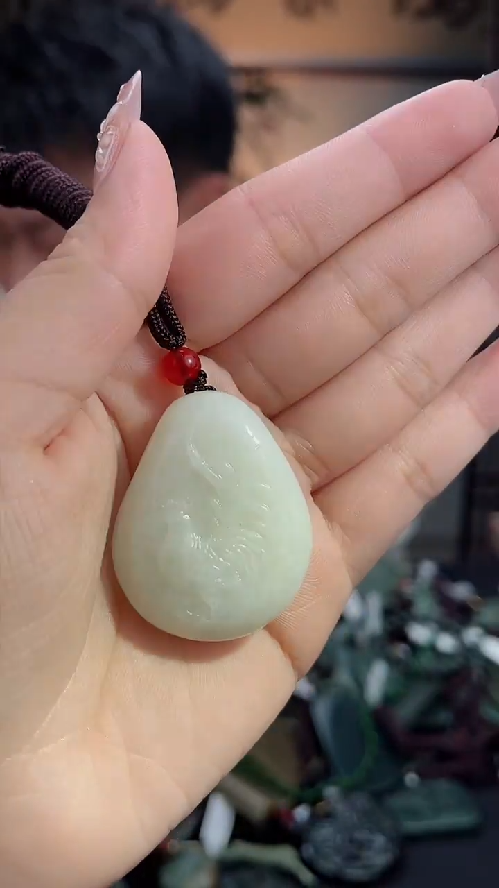 【闪购商品】和田玉（糖玉）颈饰未镶嵌多样性发货一物一拍