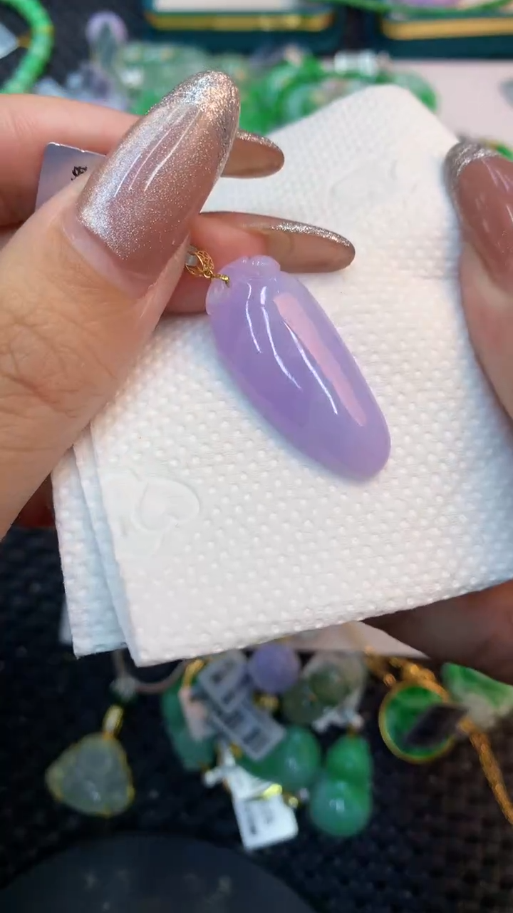 颈饰18K金镶嵌翡翠1