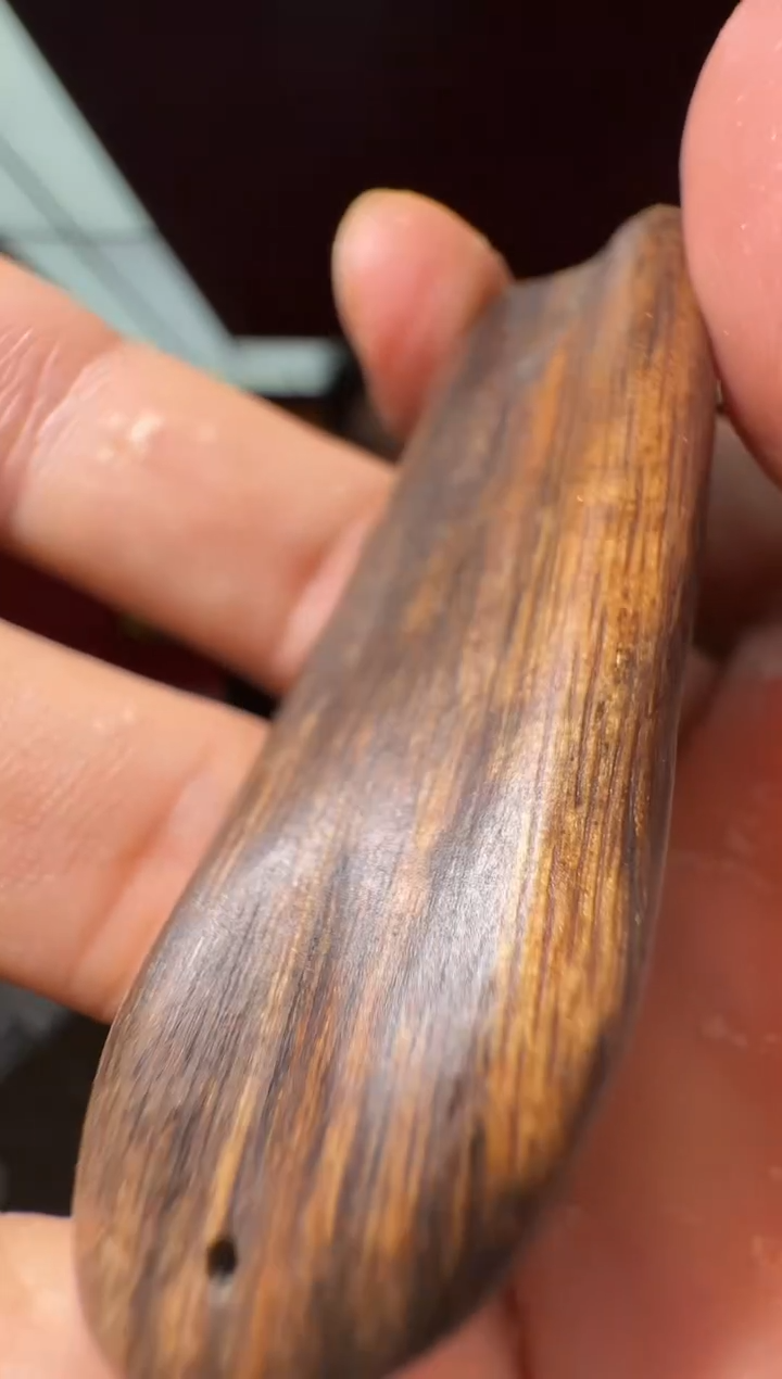 沉香吊坠x28文莱多样性发一